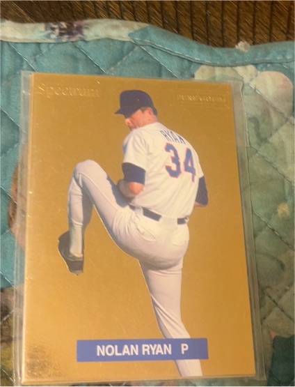 1993 Spectrum Pure Gold #1 Nolan Ryan — front