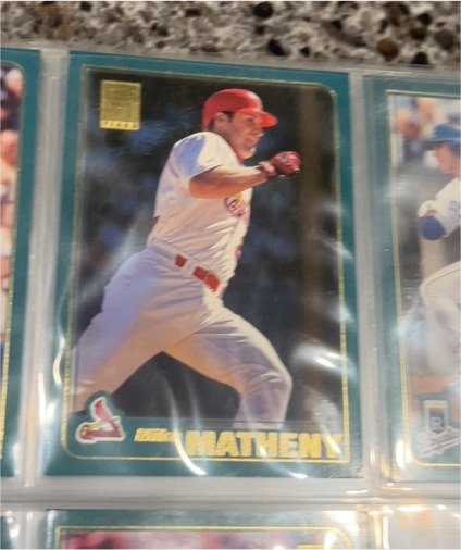 2001 Topps #74 Mike Matheny — front