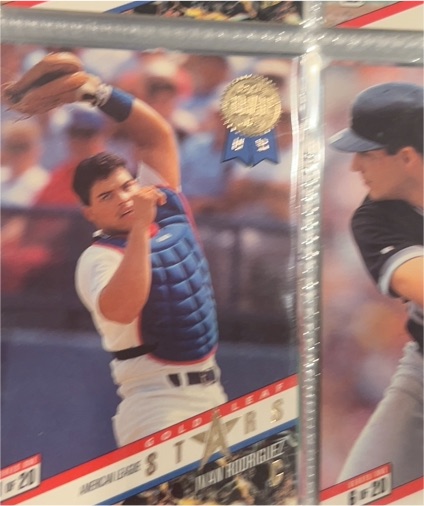 1993 Leaf Gold Leaf Stars #1 Ivan Rodriguez — front