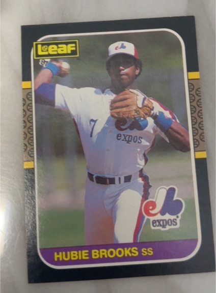 1987 Leaf #142 Hubie Brooks — front