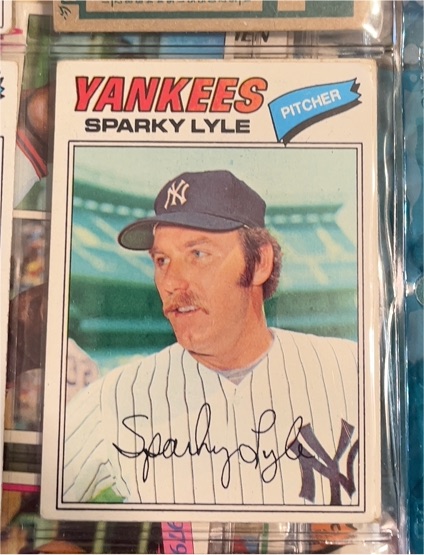 1977 Topps #598 Sparky Lyle — front