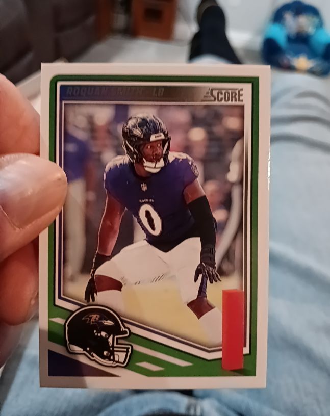 2025 Panini Score #10 Roquan Smith — front