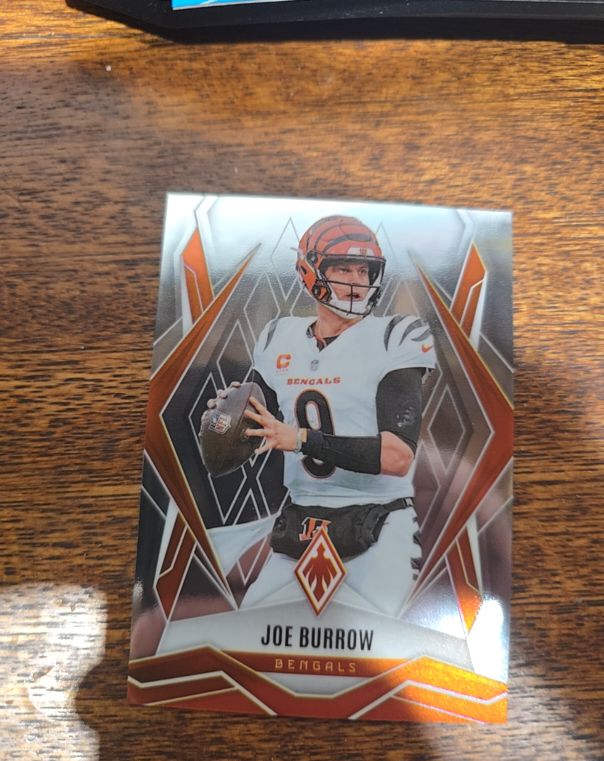 2025 Panini Phoenix #30 Joe Burrow — front