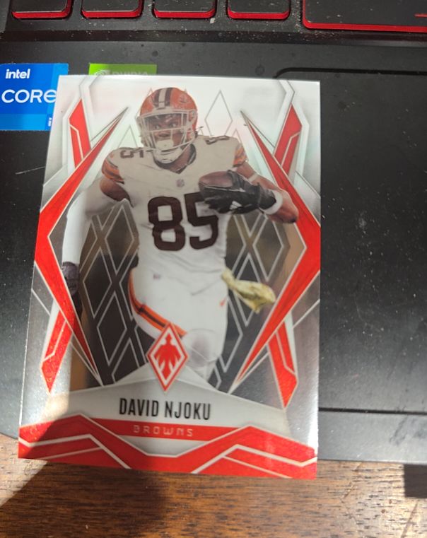 2025 Panini Phoenix #110 David Njoku — front