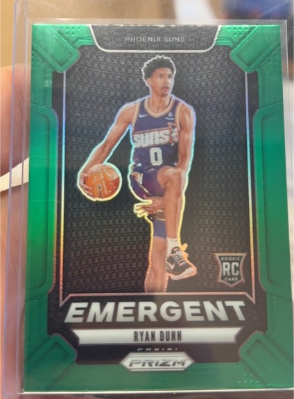 2024-25 Panini Prizm #22 Ryan Dunn Emergent — front