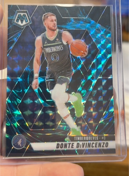 2024-25 Panini Mosaic #73 Donte DiVincenzo — front