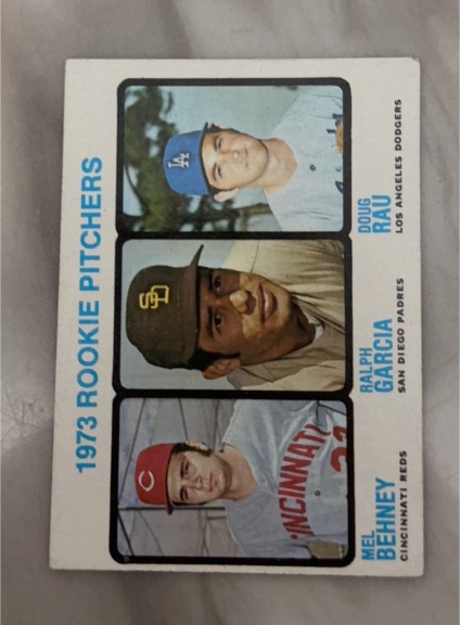 1973 Topps #602 Rookie Pitchers Doug Rau / Ralph Garcia / Mel Behney — front