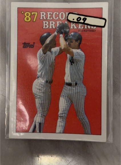 1988 Topps #2 Don Mattingly — front