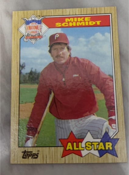 1987 Topps #597 Mike Schmidt — front