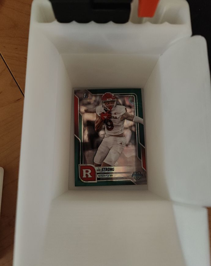 2025 Bowman Chrome University #119 Ian Strong — front