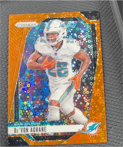 2024 Panini Prizm #176 De'Von Achane Orange Disco Prizm — front