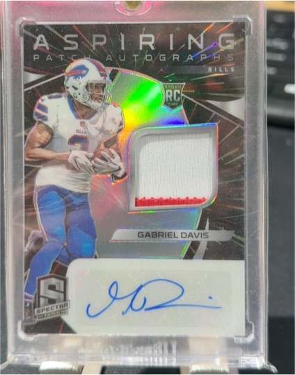 2020 Panini Spectra #19 Gabriel Davis Aspiring Patch Autographs — front