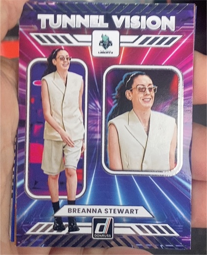 2025 Donruss WNBA #6 Breanna Stewart Tunnel Vision — front