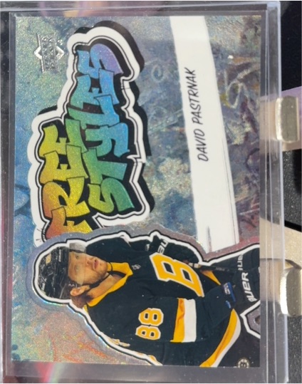 2022-23 Upper Deck Series 1 Freestyles #FS-4 David Pastrnak — front