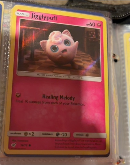 2019 Pokémon Detective Pikachu #14 Jigglypuff — front