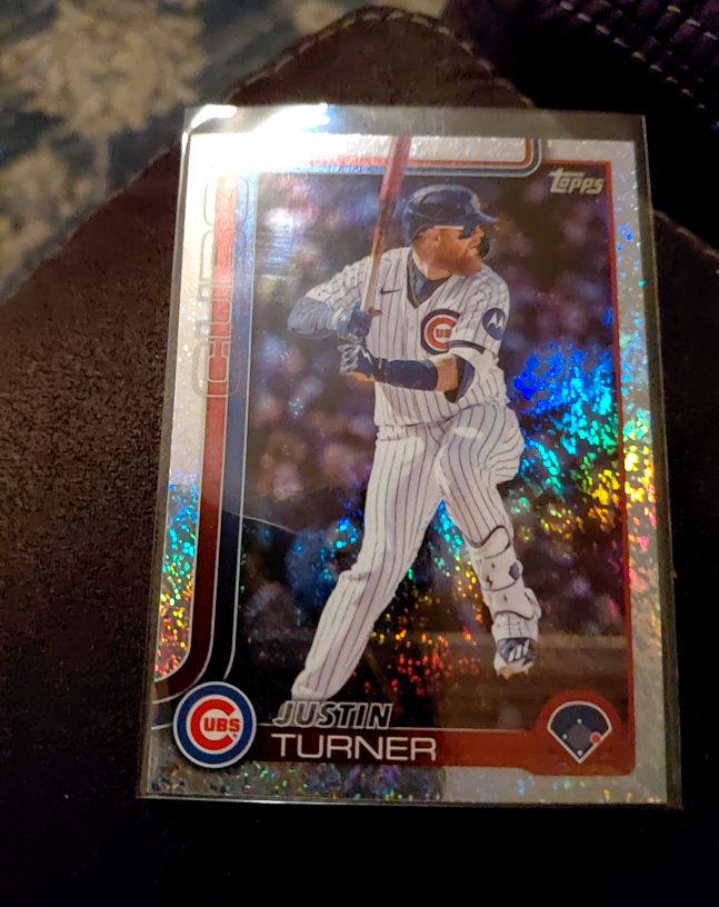2025 Topps #CUBS Justin Turner — front