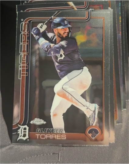 2025 Topps Chrome #190 Gleyber Torres — front