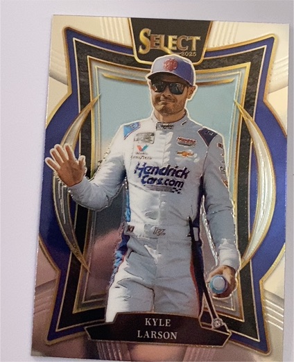 2025 Panini Select NASCAR Racing Grandstand Tier #7 Kyle Larson — front