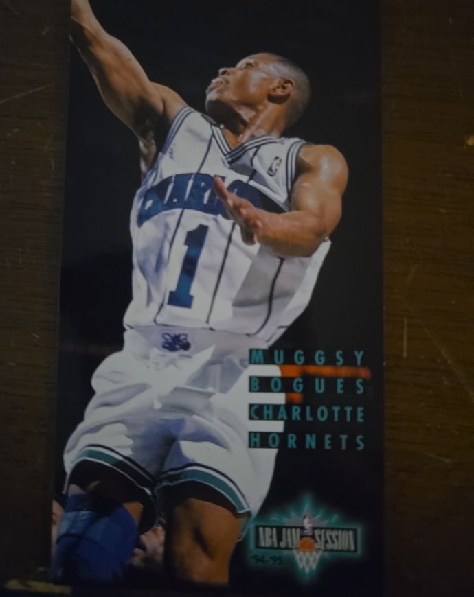 1994-95 Fleer NBA Jam Session #18 Muggsy Bogues — front