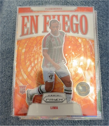 2025 Panini Prizm FIFA Club World Cup En Fuego #16 Lima — front