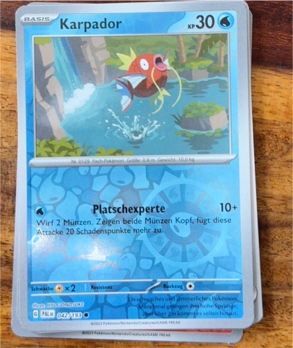 2023 Pokémon Paldea Evolved #042 Magikarp — front