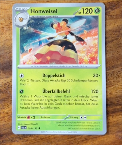 2023 Pokémon TCG Paldea Evolved #009 Vespiquen — front