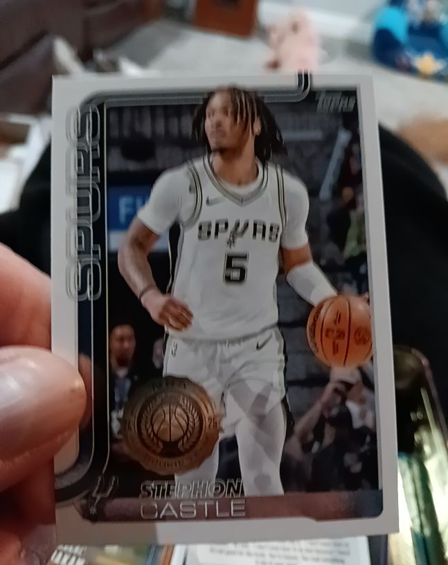 2025-26 Topps #197 Stephon Castle — front