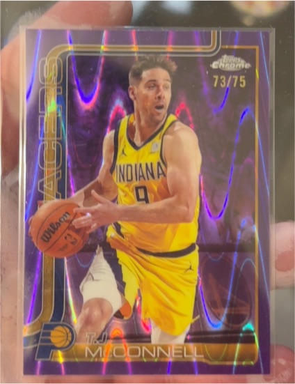 2025-26 Topps Chrome #11 T.J. McConnell — front
