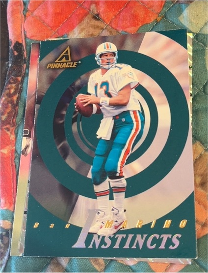 1997 Pinnacle Instincts #185 Dan Marino — front