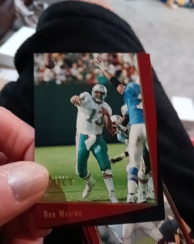 1993 Score Select #16 Dan Marino — front