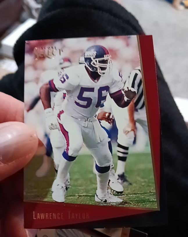1993 Select #65 Lawrence Taylor — front