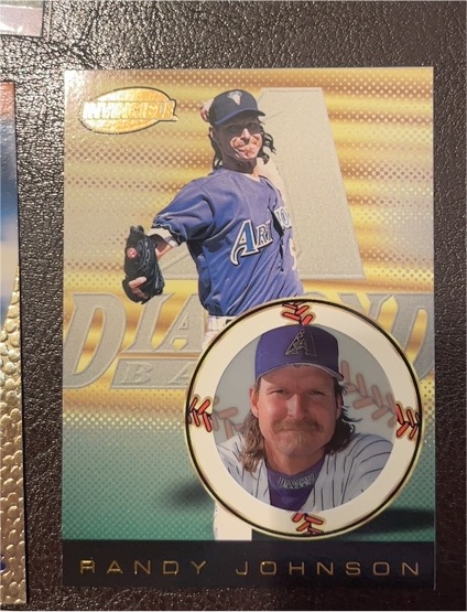 1999 Pacific Invincible #7 Randy Johnson — front