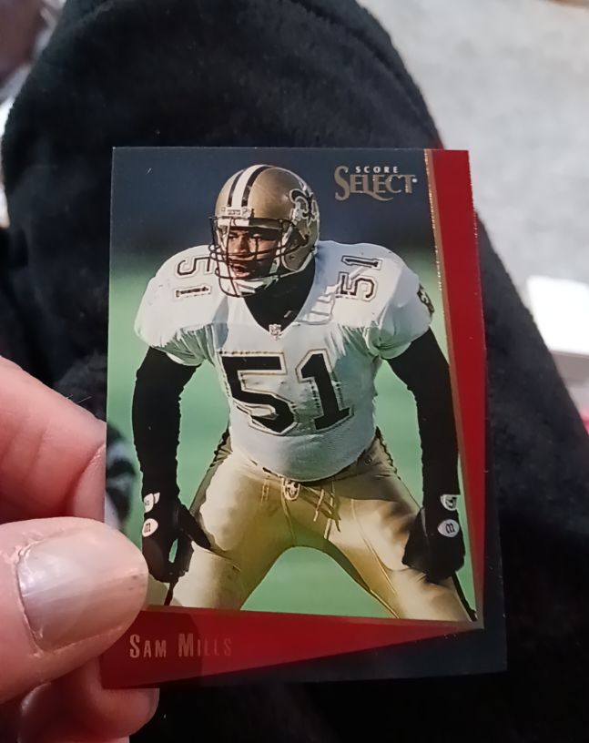 1990 Score Select #51 Sam Mills — front