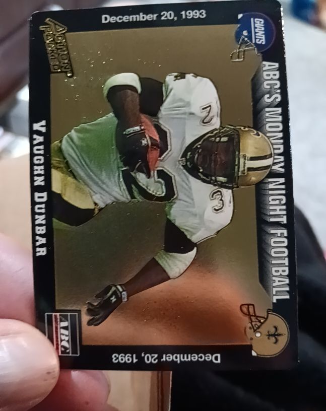 1993 Action Packed Monday Night Football Vaughn Dunbar — front