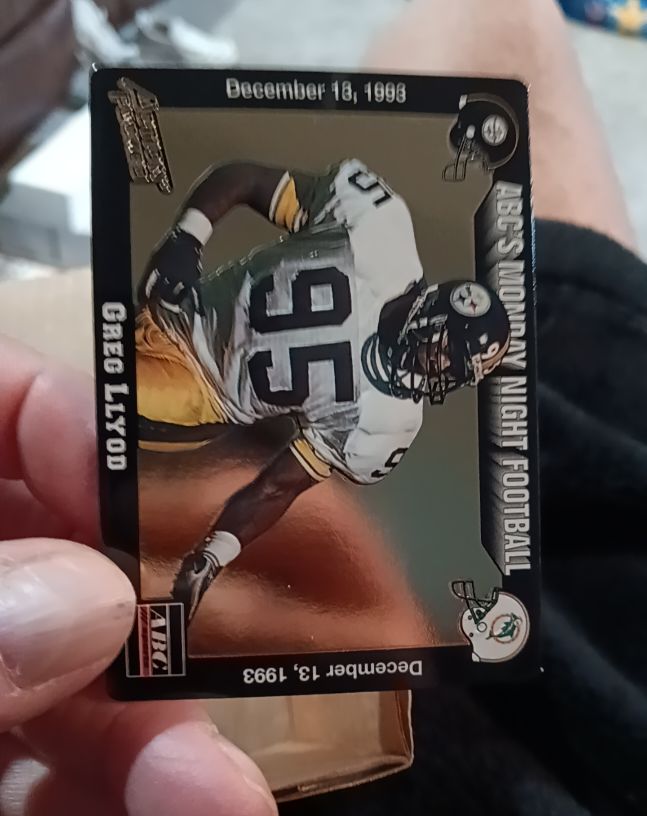 1993 Action Packed Monday Night Football #95 Greg Lloyd — front