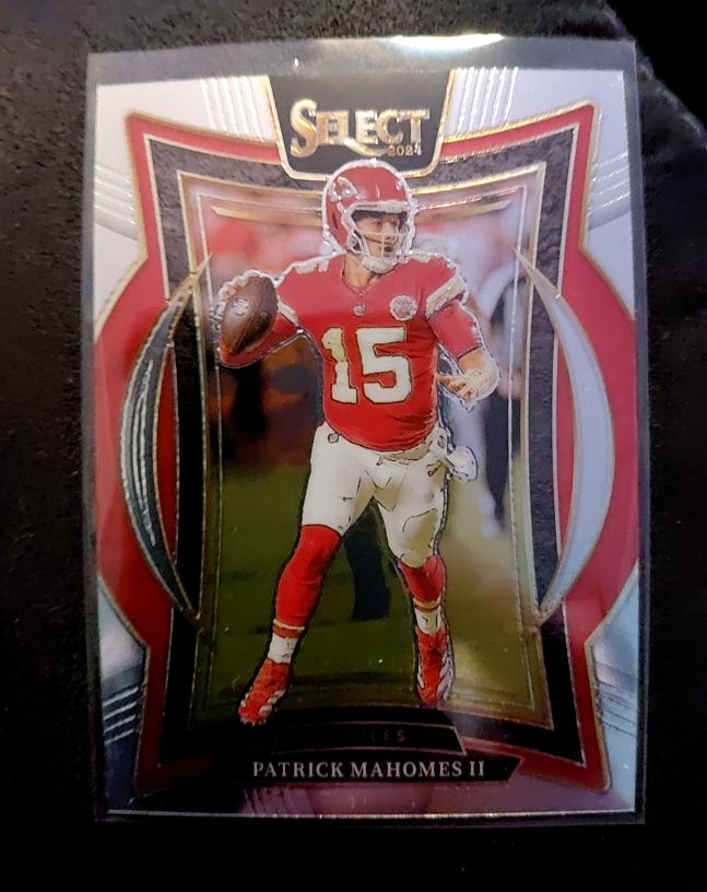 2024 Panini Select #33 Patrick Mahomes II — front