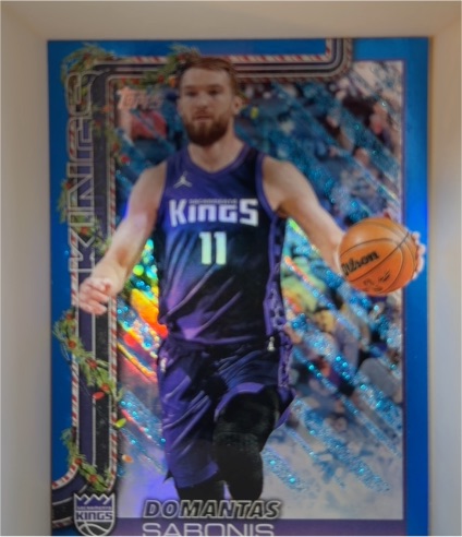 2025-26 Topps Holiday #H134 Domantas Sabonis — front