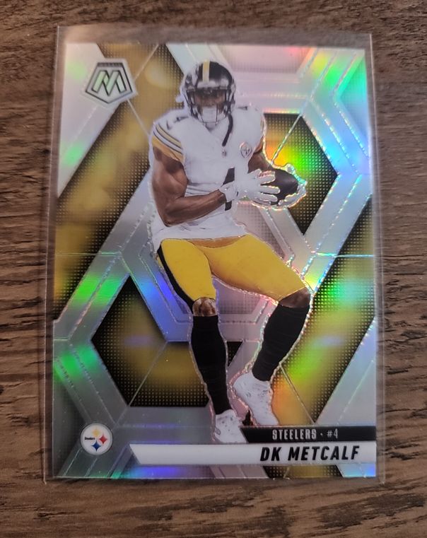 2025 Panini Mosaic #4 DK Metcalf — front