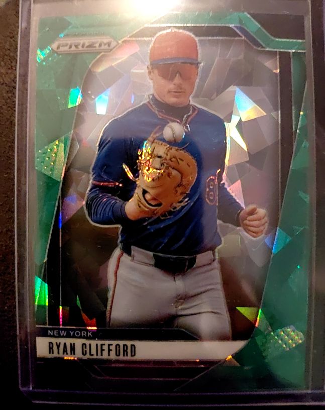 2025 Panini Prizm #2 Ryan Clifford — front