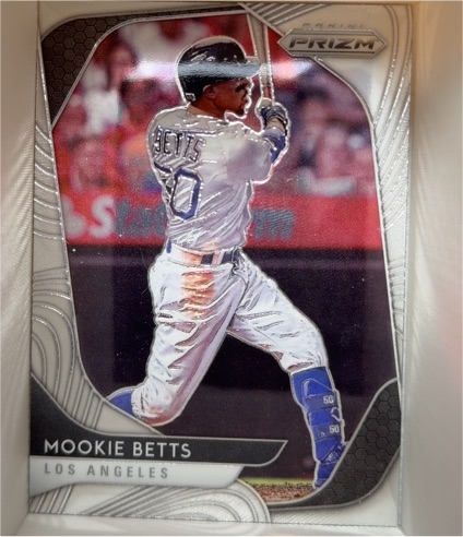 2020 Panini Prizm #117 Mookie Betts — front