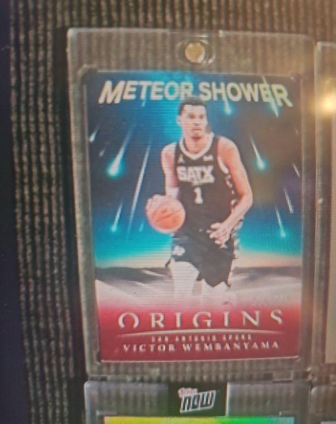 2024-25 Panini Origins #16 Victor Wembanyama Meteor Shower — front