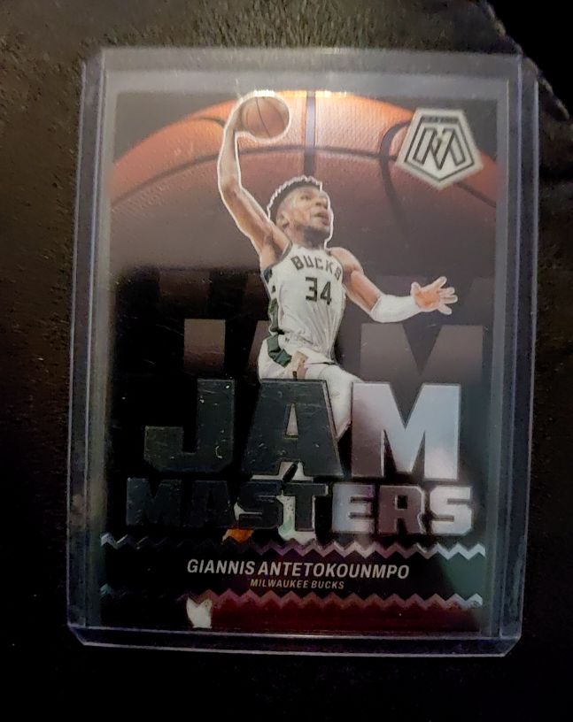 2023-24 Panini Mosaic #18 Giannis Antetokounmpo Jam Masters — front
