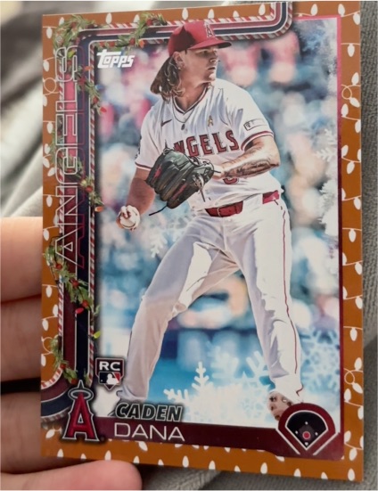 2025 Topps Holiday #H133 Caden Dana — front