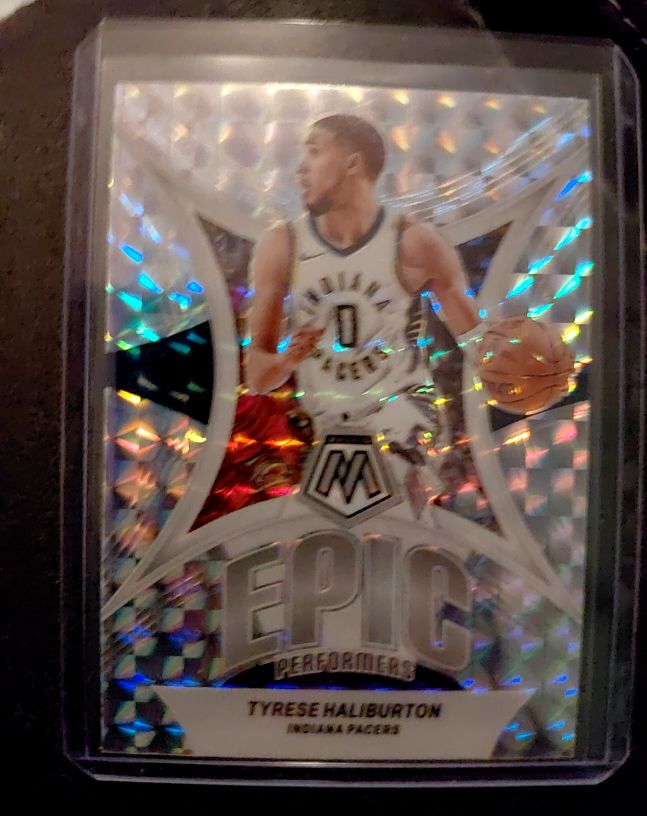 2023-24 Panini Mosaic #4 Tyrese Haliburton Epic Performers Silver Mosaic — front