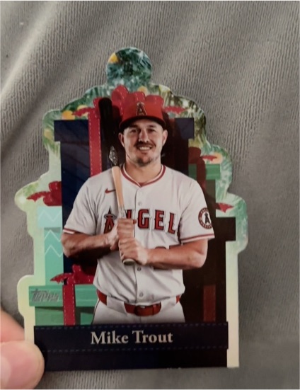 2025 Topps Holiday #PO-15 Mike Trout — front