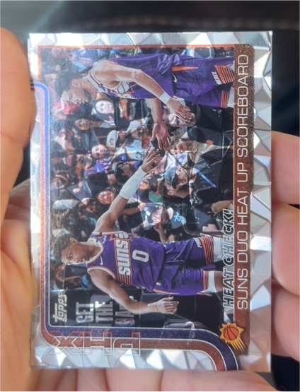 2025-26 Topps #294 Heat Check!: Suns Duo Heat Up Scoreboard — front
