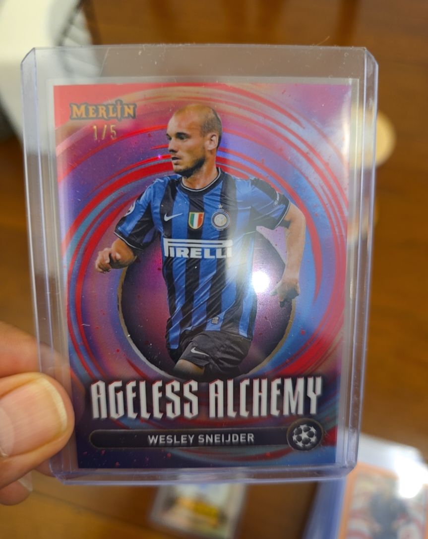 2024-25 Topps Merlin UCC Soccer #AA-8 Wesley Sneijder — front