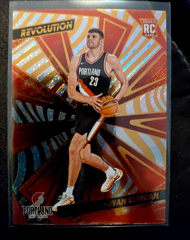 2024-25 Panini Revolution #108 Donovan Clingan — front