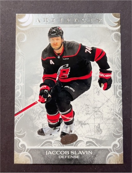 2024-25 Upper Deck Artifacts #21 Jaccob Slavin — front