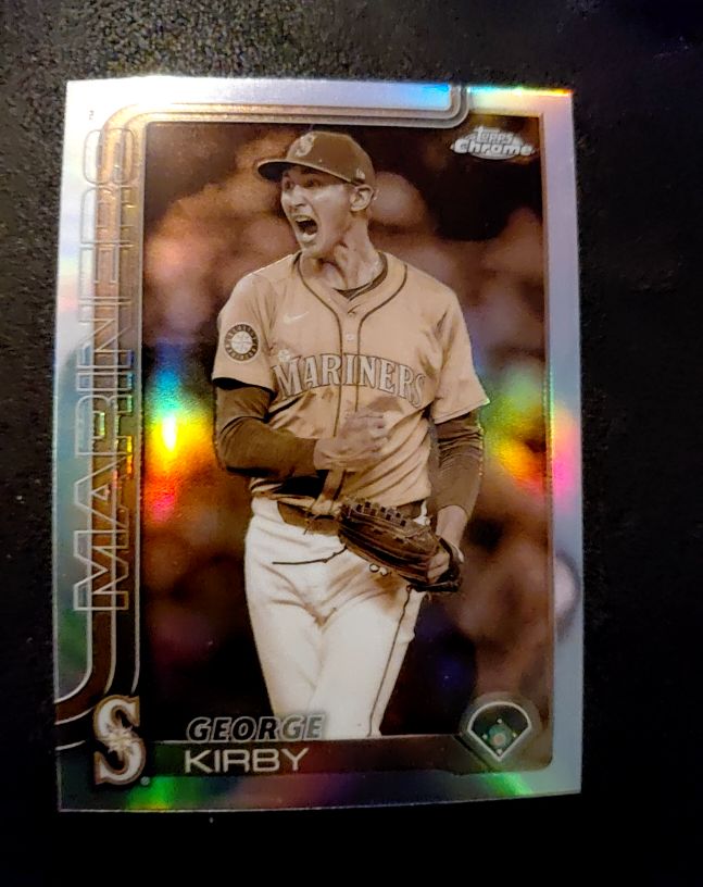 2025 Topps Chrome #223 George Kirby — front